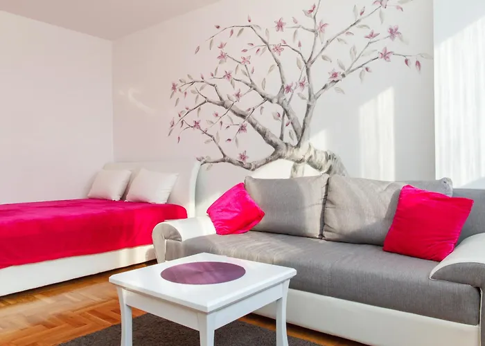 Stay In Apartments